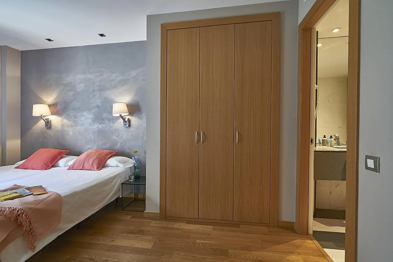 Ainb Sagrada Familia Apartments Barcelona