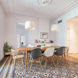 Flateli Pelayo H5 Barcelone