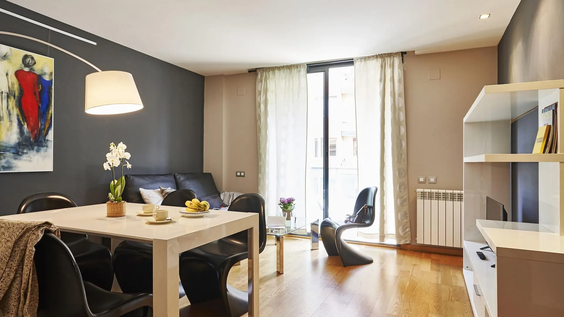Ainb Sagrada Familia Apartments Barcelona Spanje