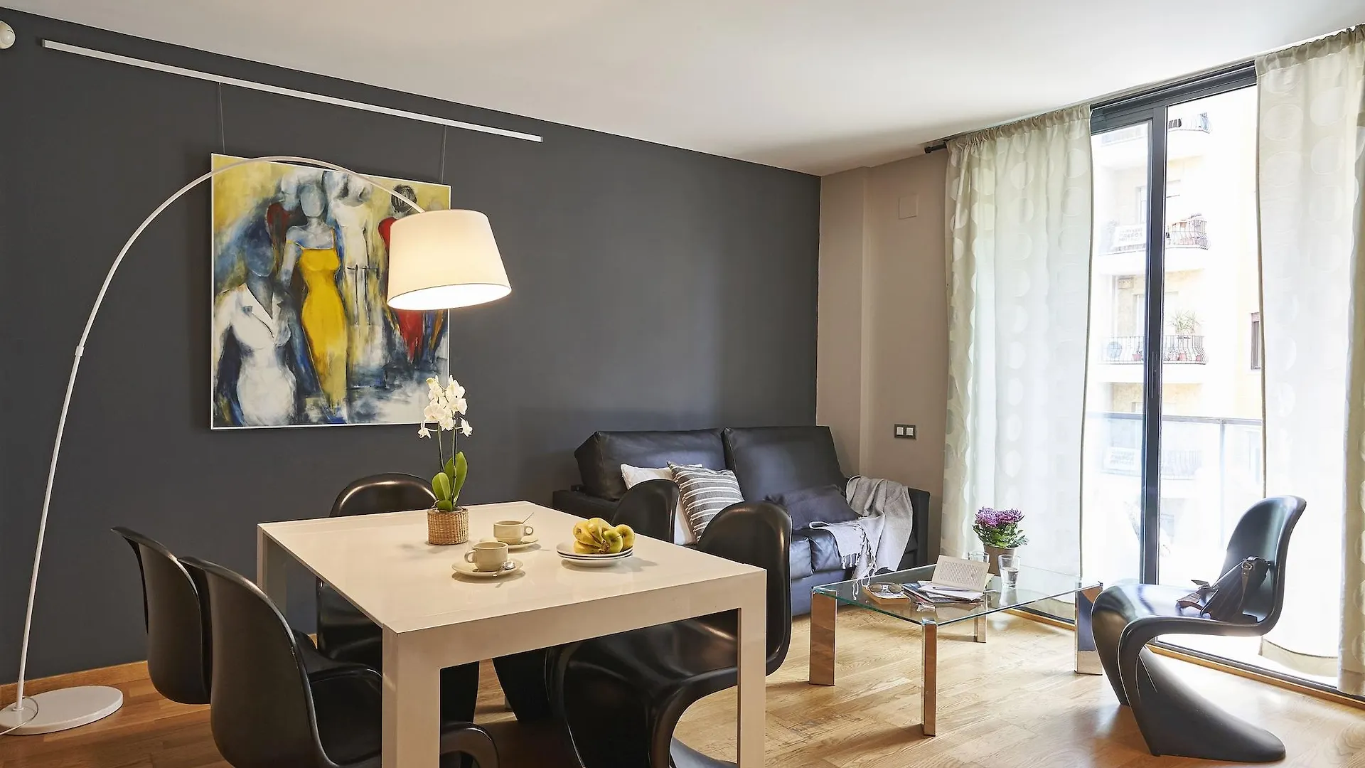 Ainb Sagrada Familia Apartments Barcelona Spanje