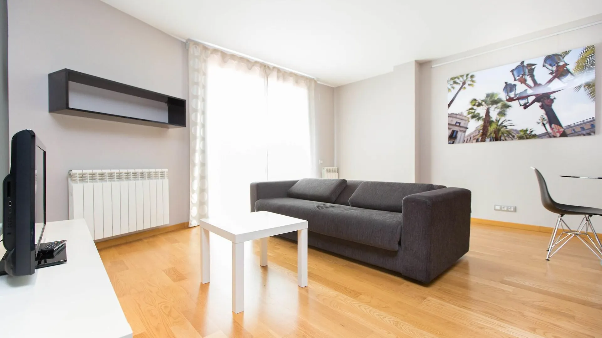 Ainb Sagrada Familia Apartments Barcelona