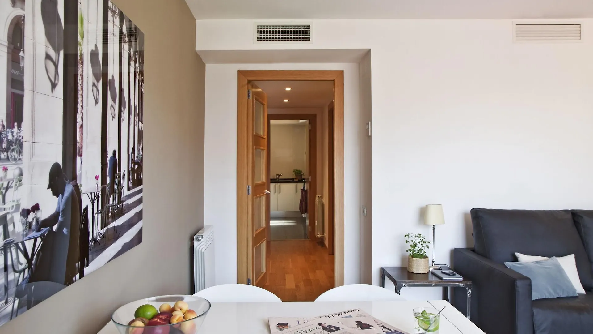 Ainb Sagrada Familia Apartments Barcelona