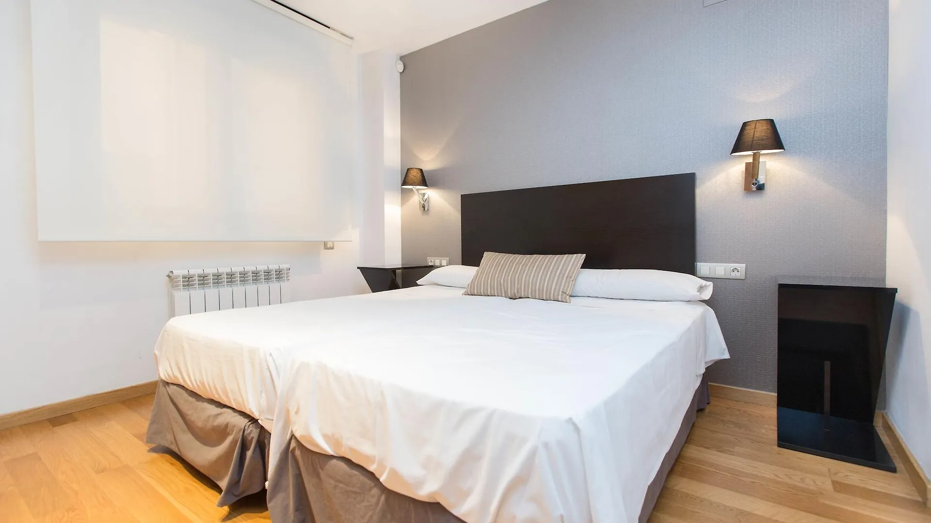 Ainb Sagrada Familia Apartments Barcelone