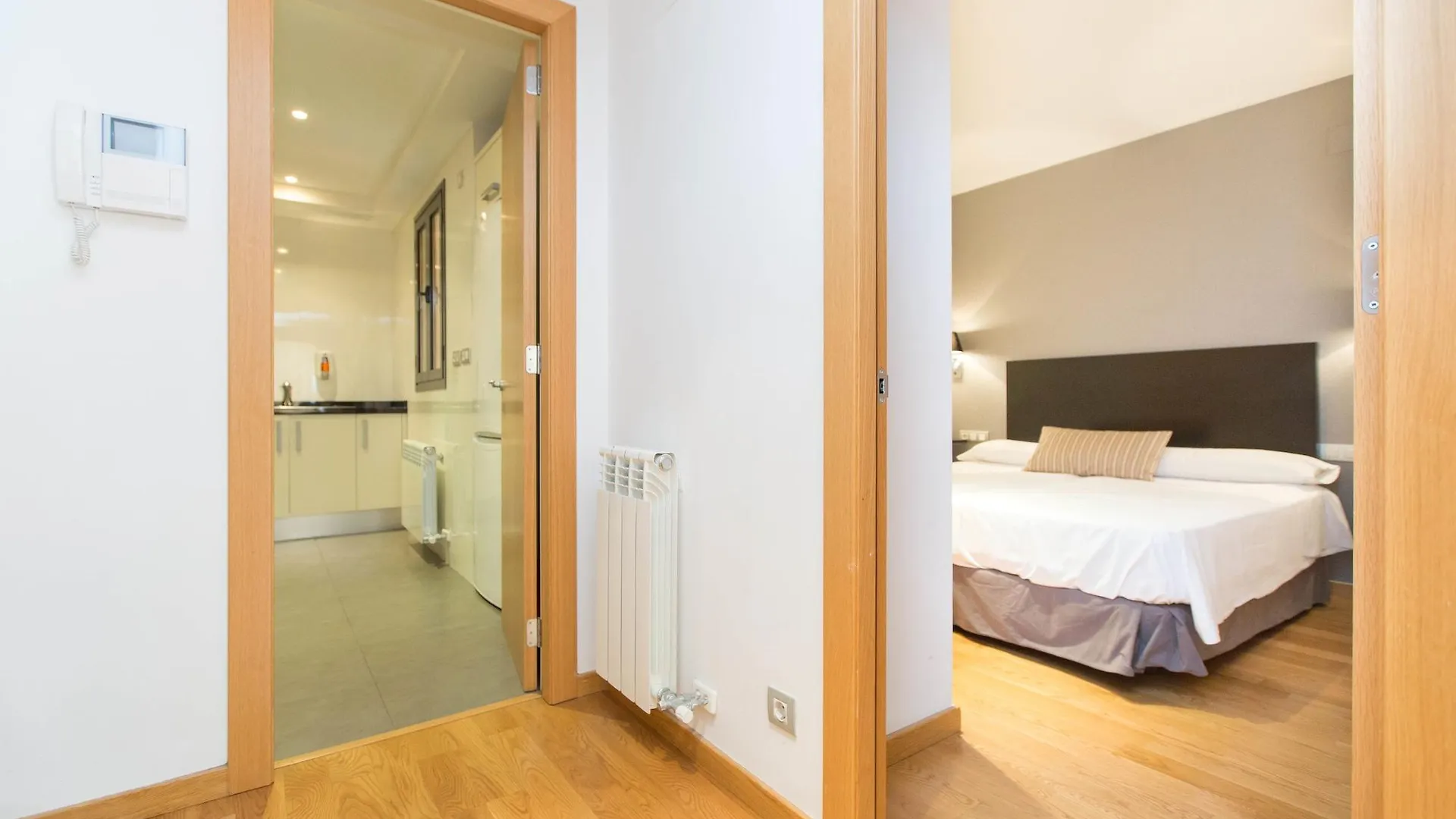 Ainb Sagrada Familia Apartments Barcelone