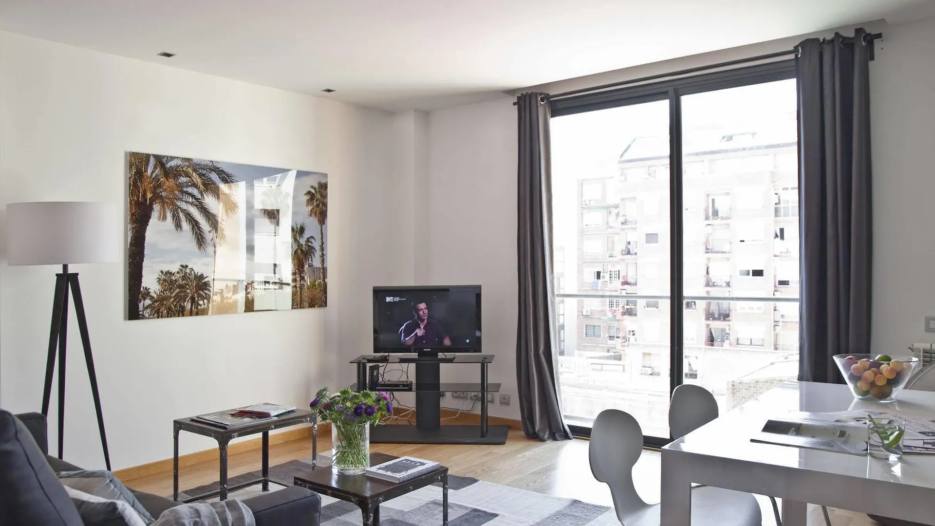 Ainb Sagrada Familia Apartments Barcelona Spanje